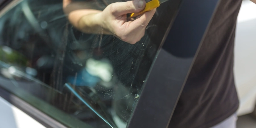 Vitres teintées et loi en 2026 : ce qui est autorisé en France